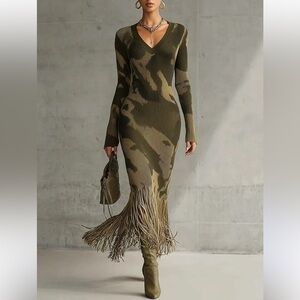 Yohers Olive Camo Knit V-Neck Fringe Hem Bodycon Dress Midi Camoflauge Small NWT